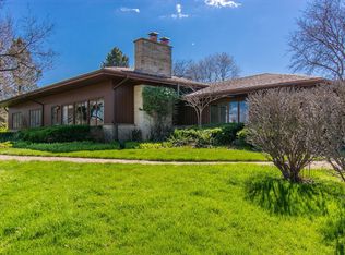 1530 Avenue Of Champions, Lake Geneva, WI 53147