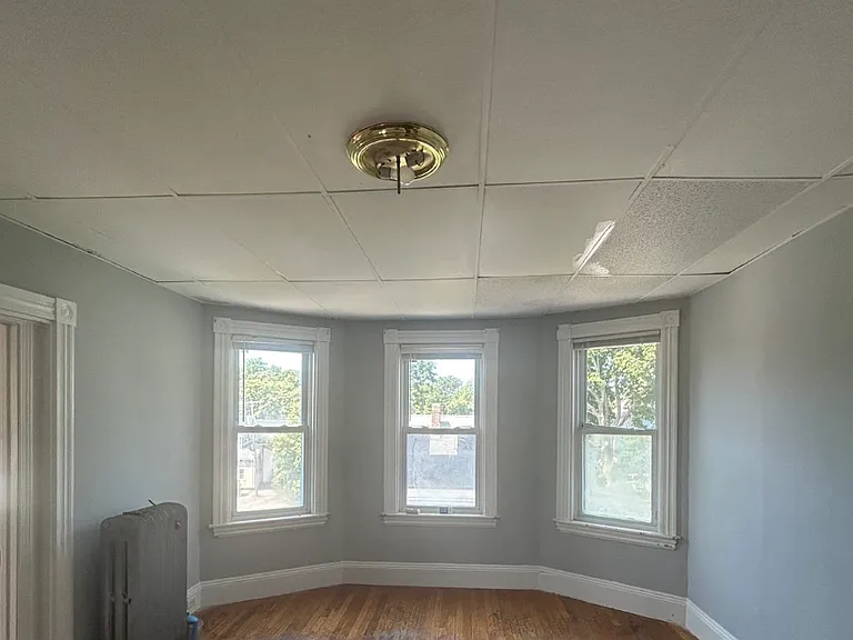 92 Elliot St #3 — Photo 5