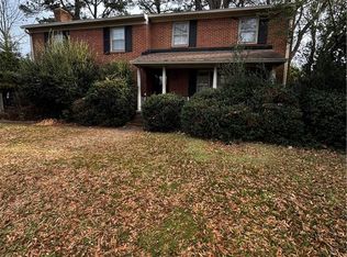 6806 Pallister Rd, Norfolk, VA 23518