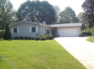 2405 Luhring St, Midland, MI 48640