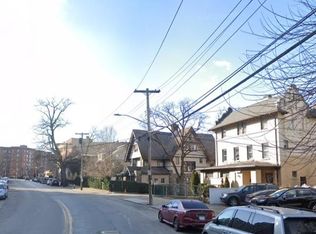 205 Valentine Ln #1A, Yonkers, NY 10705