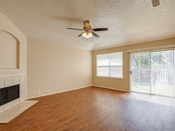 5th image of 1815 Citadel Dr