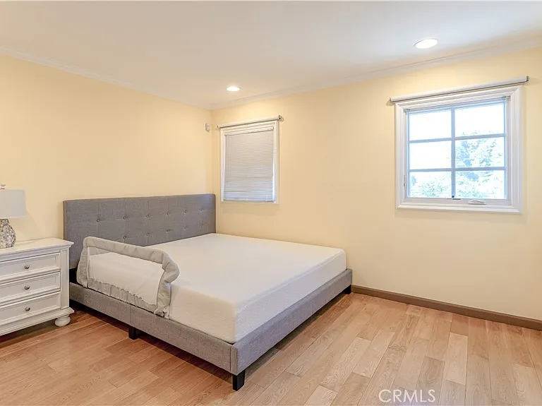 1120 Columbia Rd — Photo 15