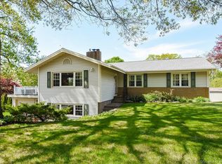 89 Garth Rd, Manchester, CT 06040