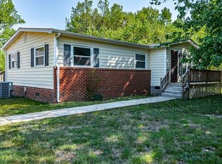 529 Taylors Beach Rd, Reedville, VA 22539