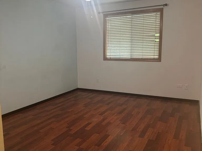 299 Wichman St S — Photo 17