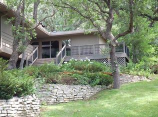 7121 Schey Dr, Edina, MN 55439