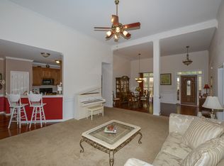 165 Skyview Dr, Social Circle, GA 30025