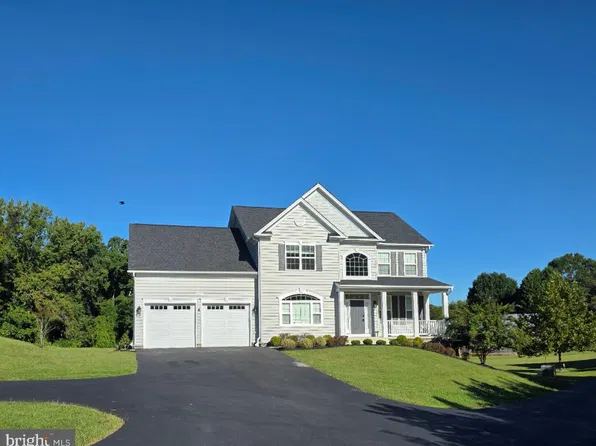 1015 Ray Trott Ln, Huntingtown, MD 20639