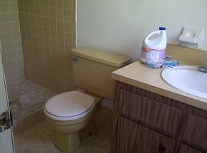 5th image of 2528 NE 15th Ave