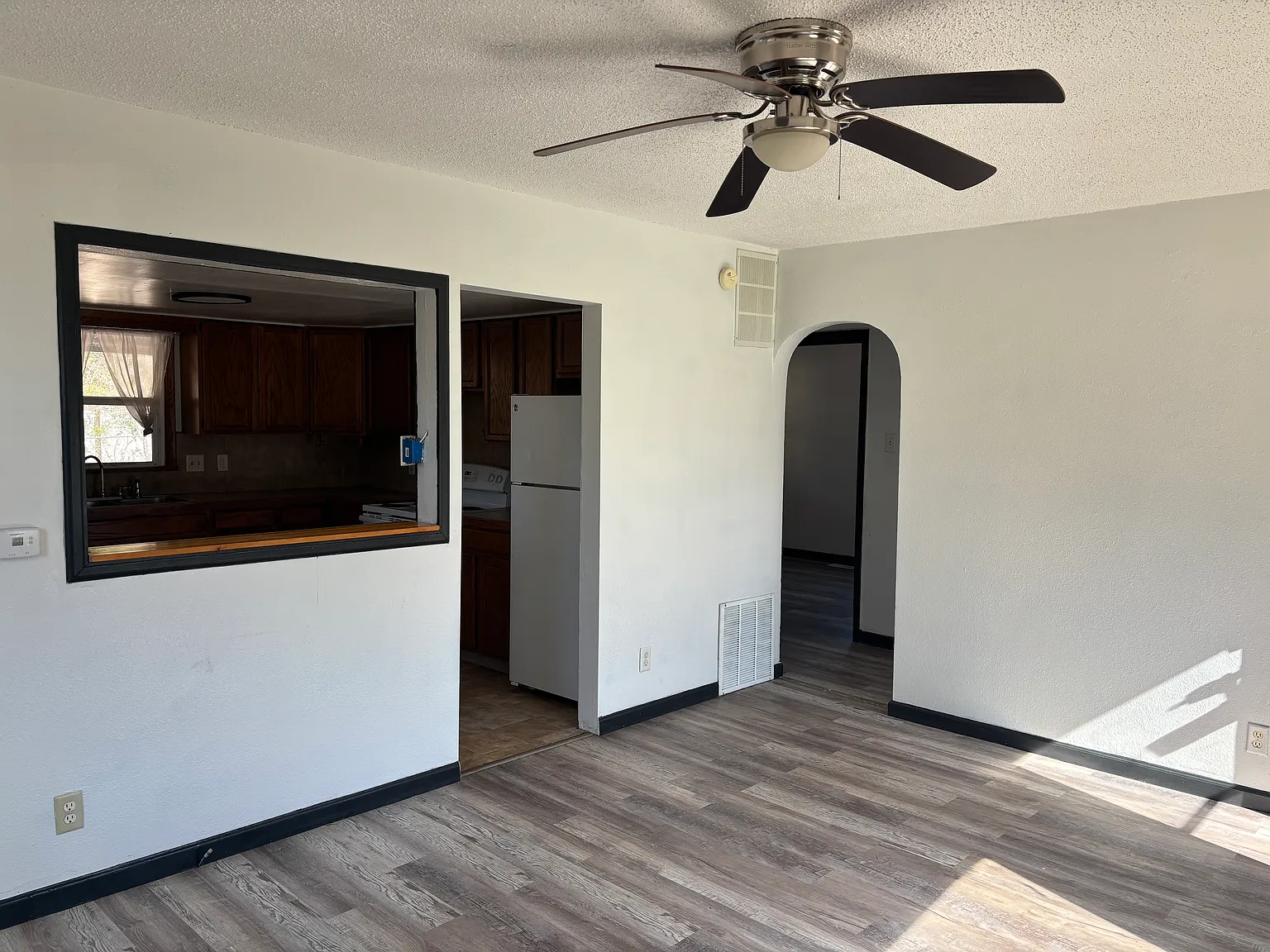 2 bed, 750 sqft, $1,250 — Photo 4