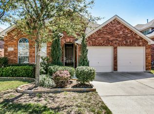 2623 Coral Cove Dr, Grand Prairie, TX 75054