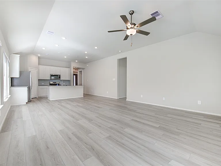 9515 Sierra Crest Ln — Photo 30