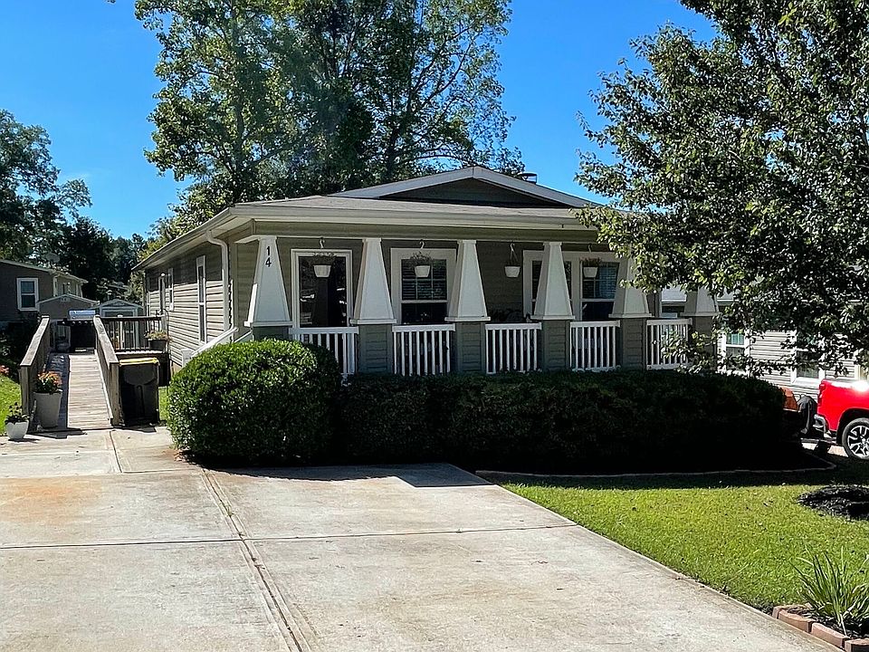 1st image of 14 Redwood Cir