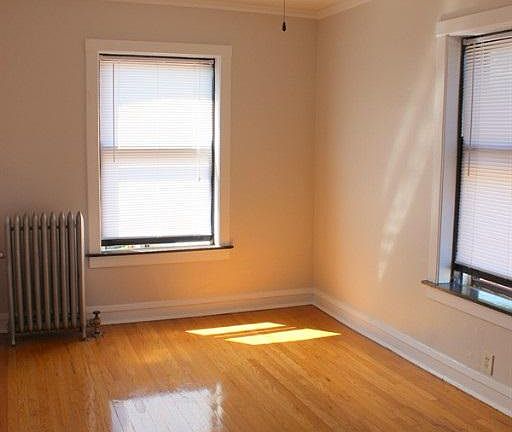 5th image of 2100 W Ainslie St #21083E