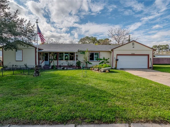 1201 Devon Dr, Corpus Christi, TX 78404