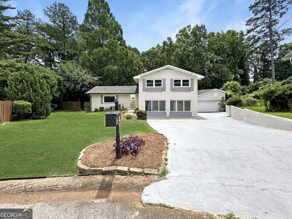 3493 Twin Falls Ct, Decatur, GA 30032