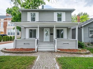 542 N Holbrook St, Plymouth, MI 48170