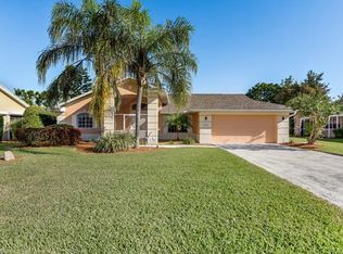 9090 Lady Bug Ct, Fort Myers, FL 33919