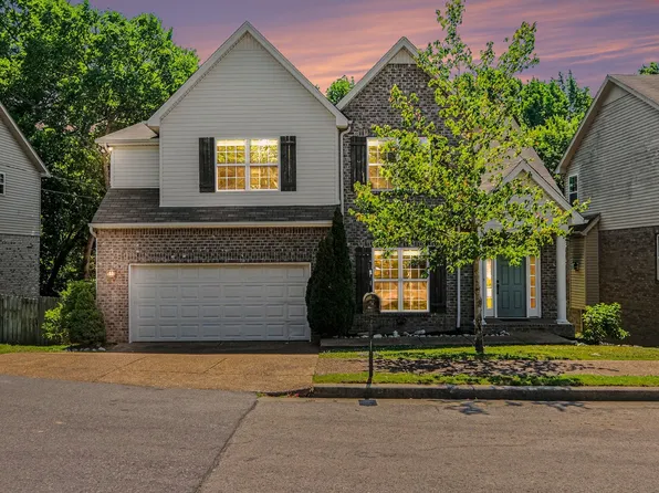 6939 Calderwood Dr, Antioch, TN 37013