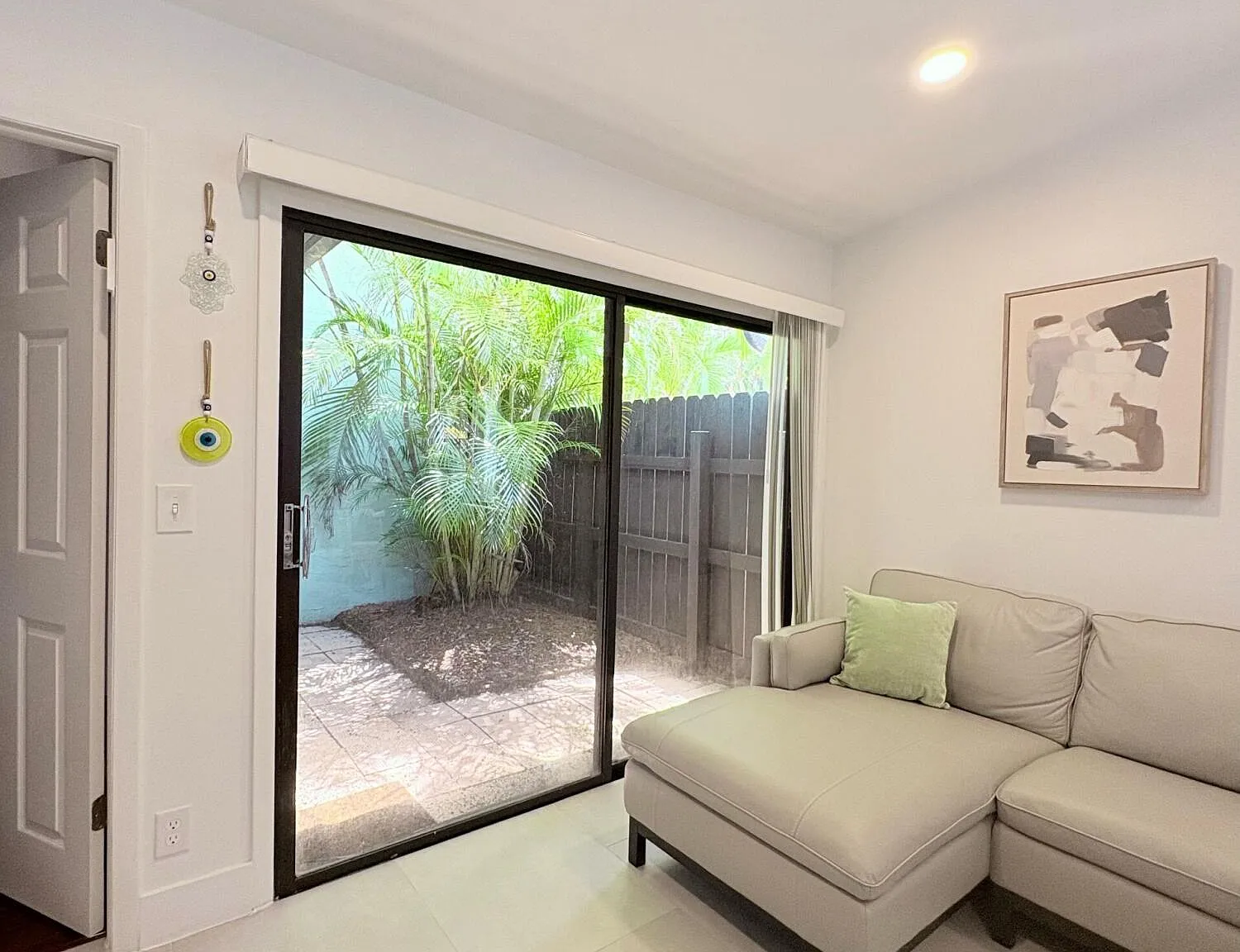 2 bed, 2.0 bath, 919 sqft, $2,950 — Photo 4