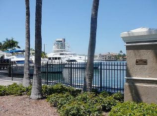 1400 E Lake Dr, Fort Lauderdale, FL 33316