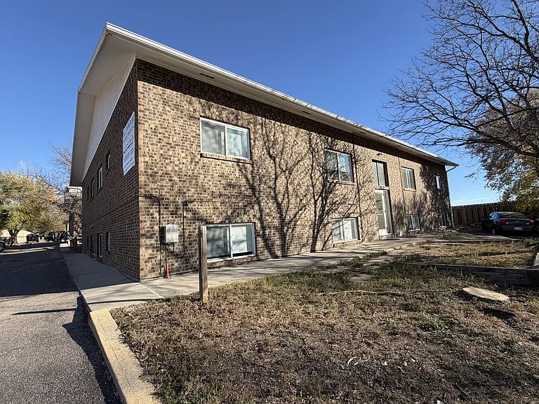 4 Birch Ct #5 — Photo 1