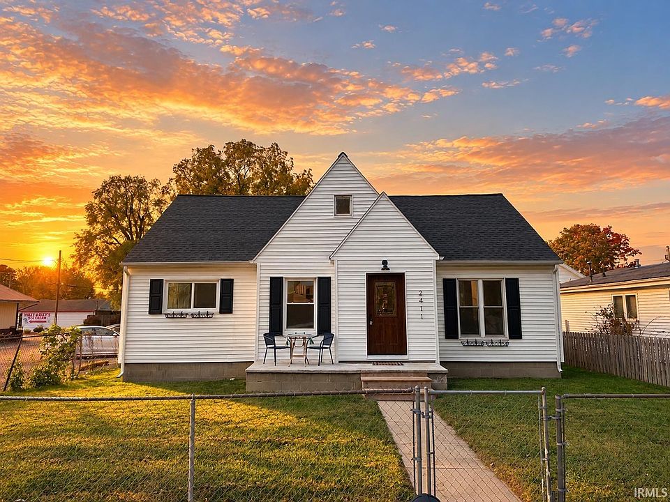 1st image of 2411 N Apperson Way