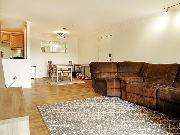 2nd image of 15 Bower Rd APT F9