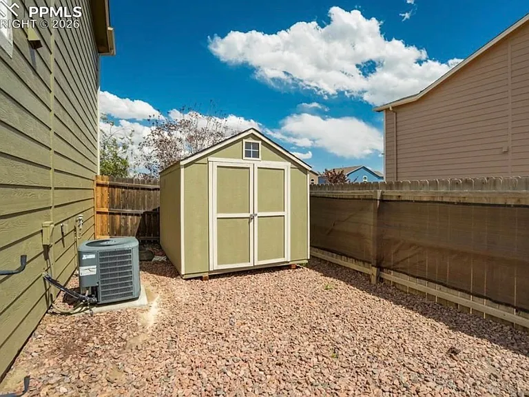 3812 Chia Dr — Photo 43