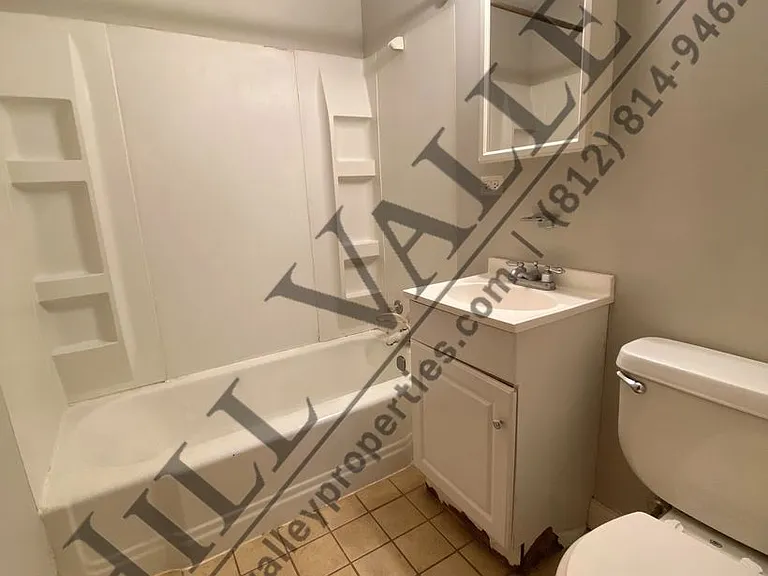2370 Idaho St — Photo 10
