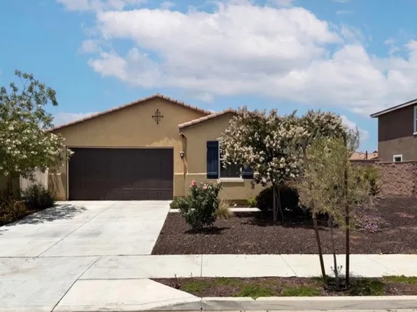 2463 Fernwood Ln, Perris, CA 92570
