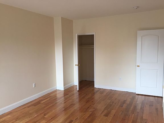 5th image of Dunlop Ave #18920