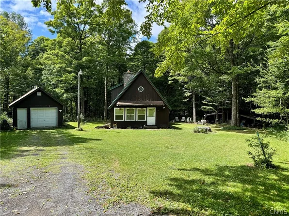 56 Chasa Rosa Dr, Richland, NY 13144