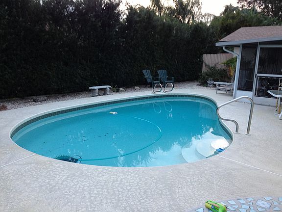 3rd image of 2351 Ashmore Dr