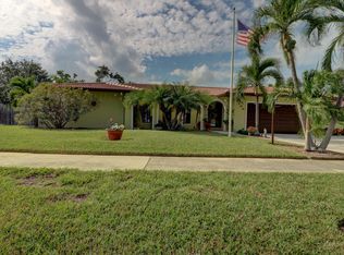 8100 E Country Club Blvd, Boca Raton, FL 33487