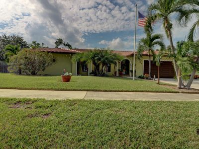 8100 E Country Club Blvd, Boca Raton, FL, 33487