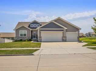 601 Colbie Blossom Ln NW, Bondurant, IA 50035
