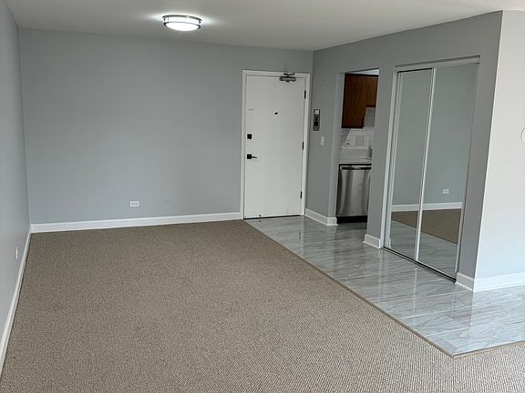 4th image of 22961 N Apple Hill Ln #208