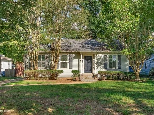 3529 Greenway Pl, Shreveport, LA 71105