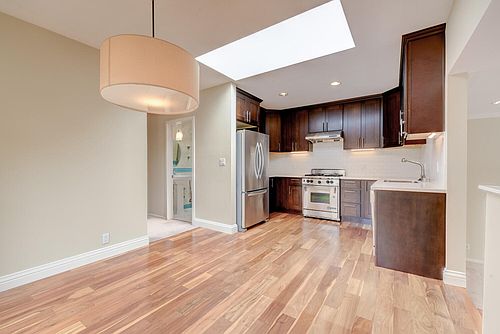 5th image of 3828 Sacramento St #3