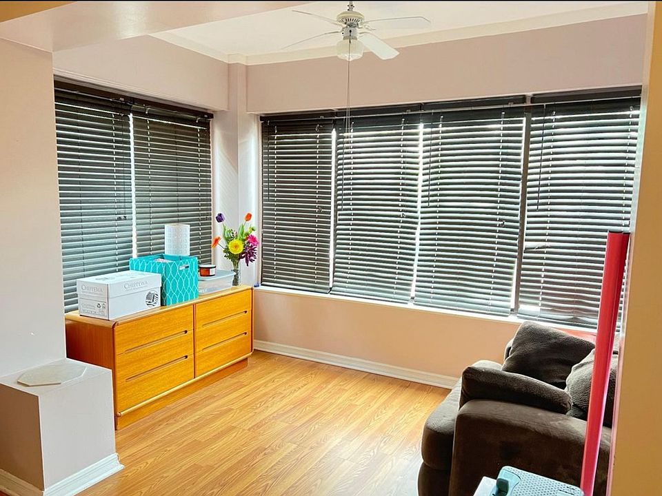 1st image of 4220 N Francisco Ave #1