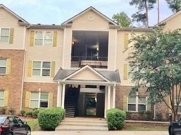 2nd image of 5303 Fairington Ridge Cir