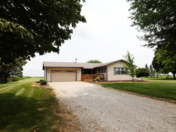 1576 W Ave, Ames, IA 50014