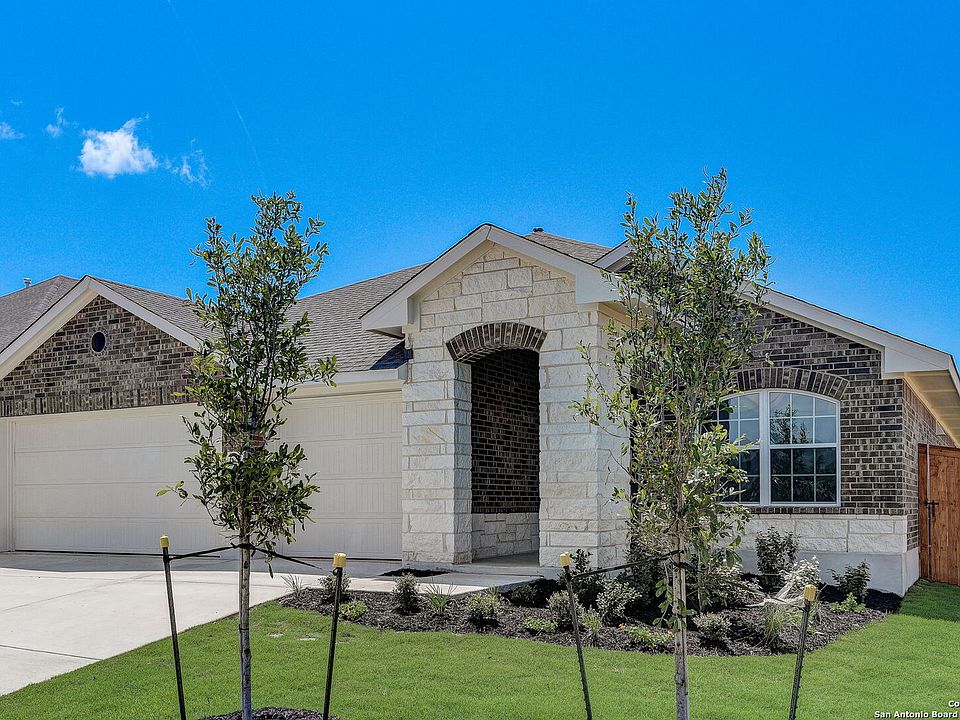 1st image of 621 Borchers Blvd