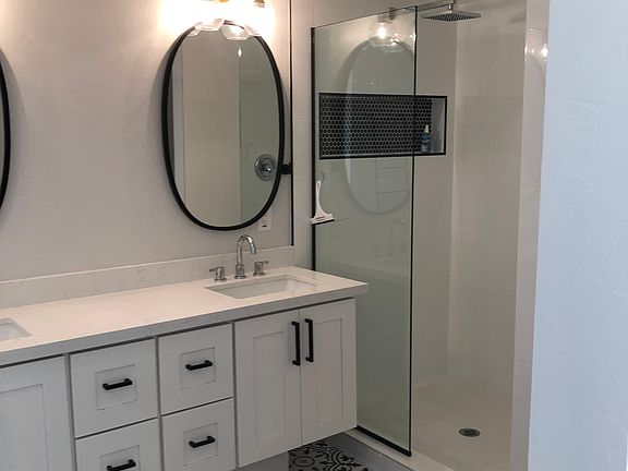 5th image of 3826 N 80th Pl