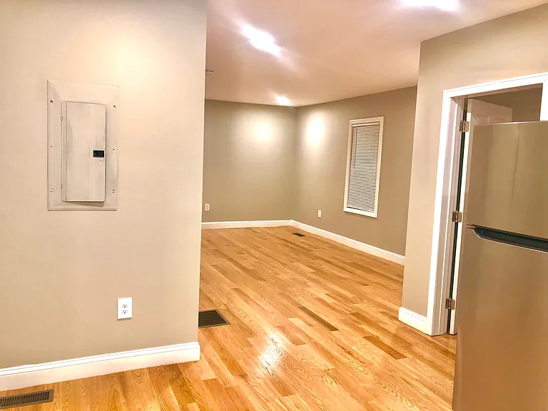 78 Orleans St #1 — Photo 8