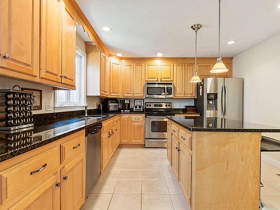 5th image of 178 Horne Way #178