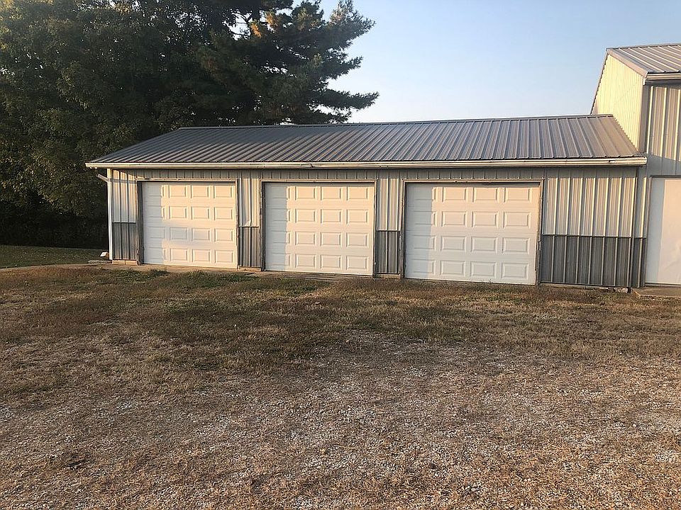 2nd image of 8751 N County Road 700 E