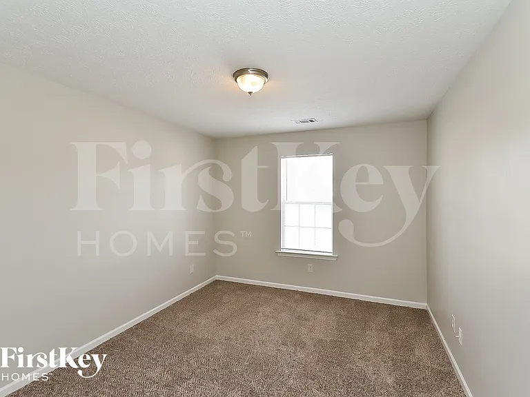 824 Rock Shoals Ct — Photo 12